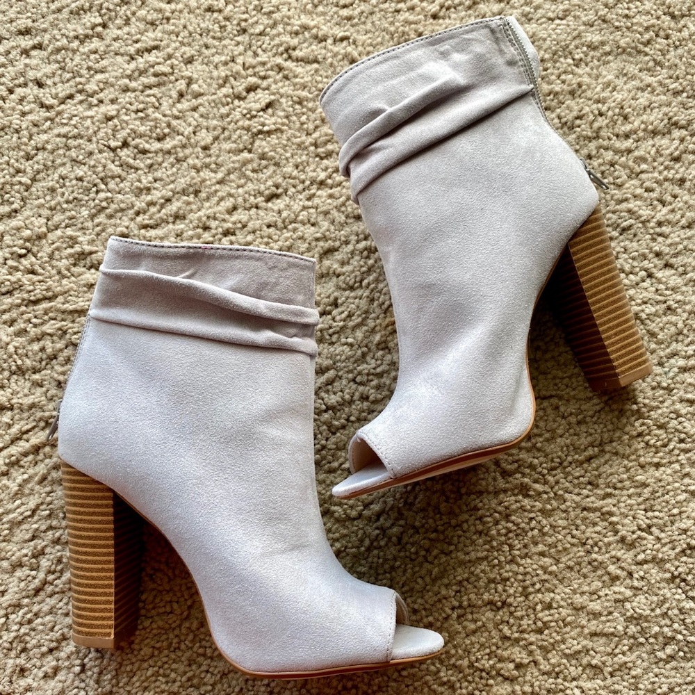 Women’s suede booties
